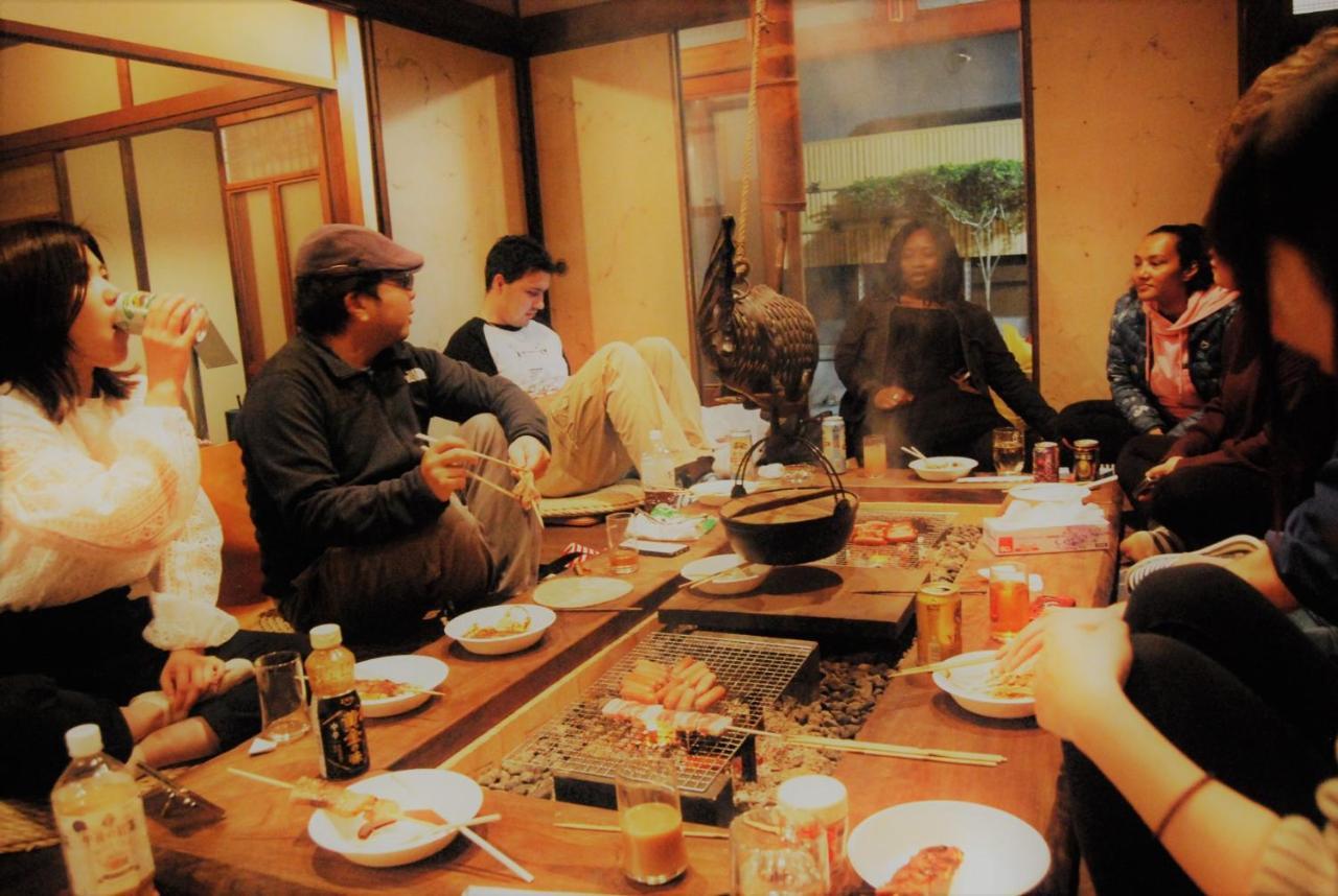Guesthouse Omoya--全個室--囲炉裏のぬくもりと共にグループの絆を深める古民家宿でゆっくりとした時間を-6名部屋-6名部屋-8名部屋--最大20名-ペット同伴可は一室のみ- Matsuyama  Bagian luar foto