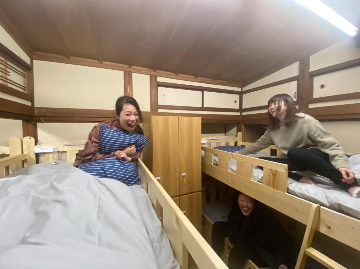 Guesthouse Omoya--全個室--囲炉裏のぬくもりと共にグループの絆を深める古民家宿でゆっくりとした時間を-6名部屋-6名部屋-8名部屋--最大20名-ペット同伴可は一室のみ- Matsuyama  Bagian luar foto